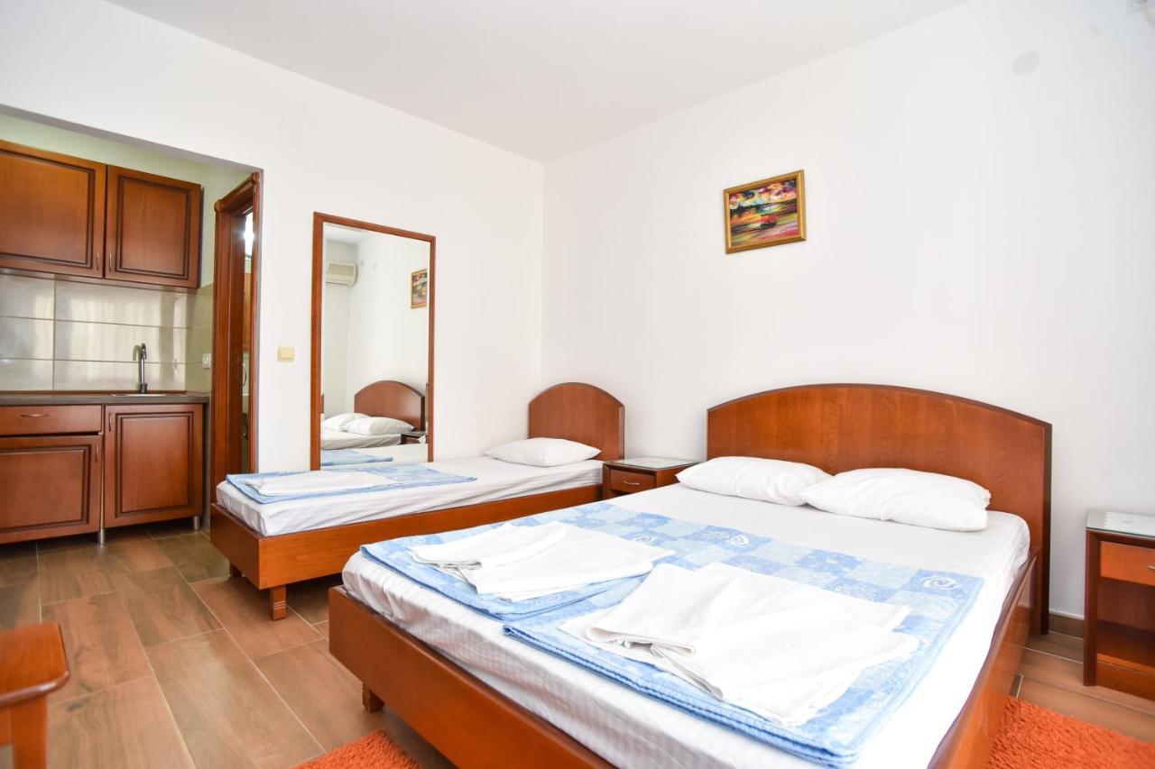 Vila Idila Budva Exterior foto